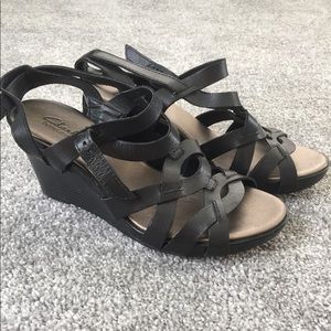 clarks women's star mello wedge sandal